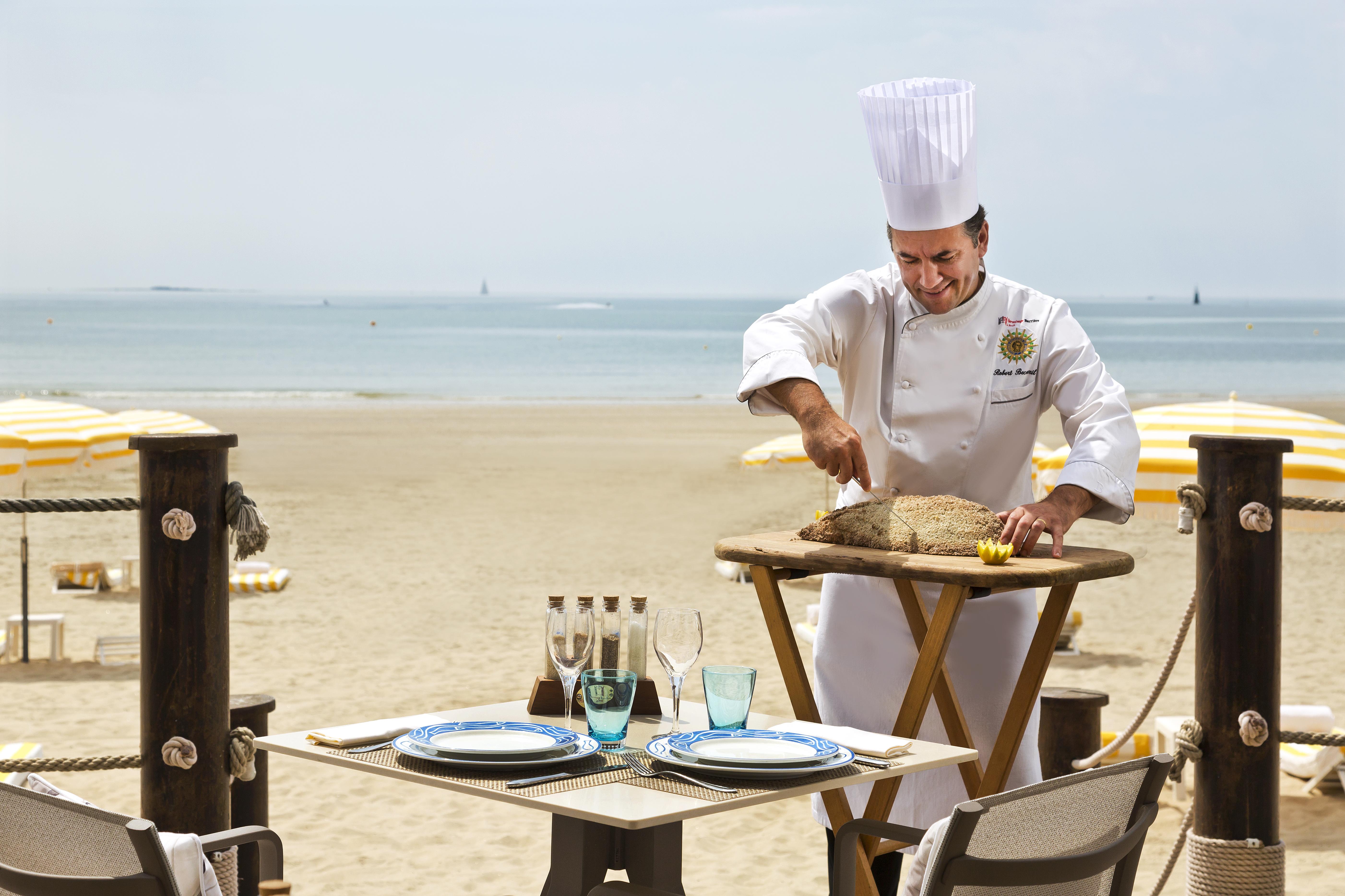 Hotel Barriere L'Hermitage La Baule-Escoublac Exterior photo